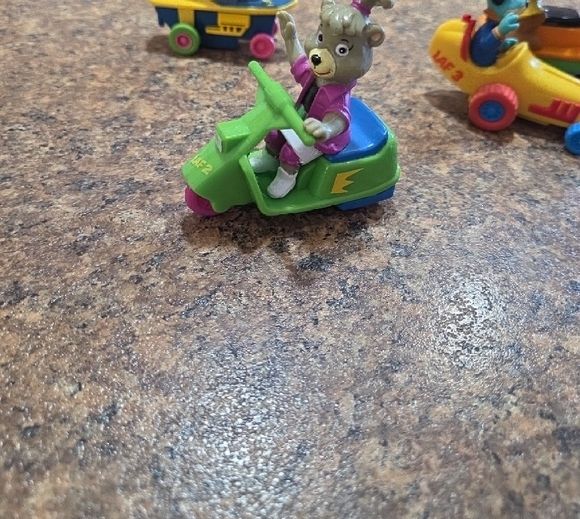 Colorful Animal Racer Toy Set - Picture 9 of 10